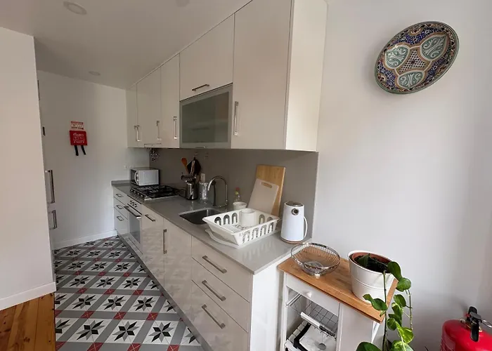 Διαμέρισμα Cozy And Bright - Graca Lisboa