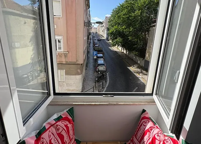 Cozy And Bright - Graca * Lisboa